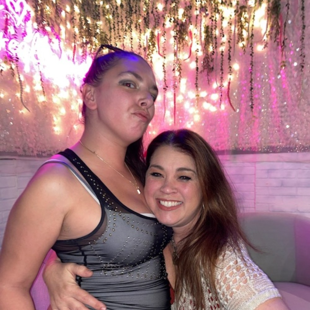 Meet your Posher, Jenn